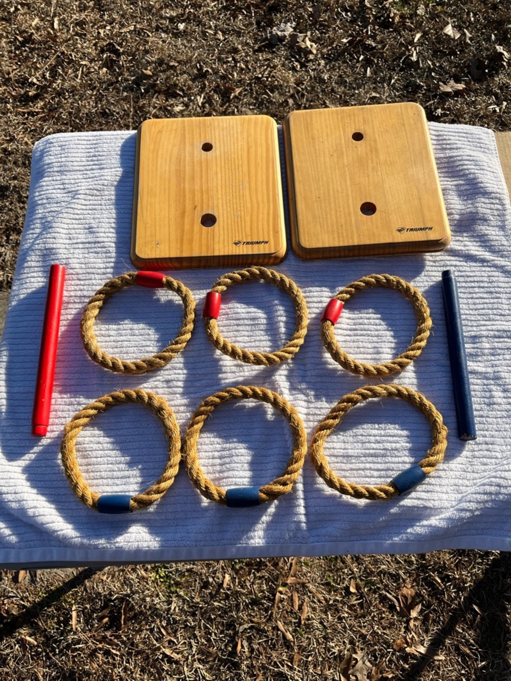 Triumph Wooden Ring Toss Game Set Natural Rope Rings with Red & Blue Markers